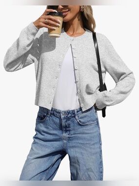 Grey Button-Front Cropped Cardigan Sweater - Women